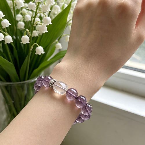 Intuition Glow · Bracciale spirituale con ametista chiara